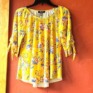 Melissa Paige Petite Blouse